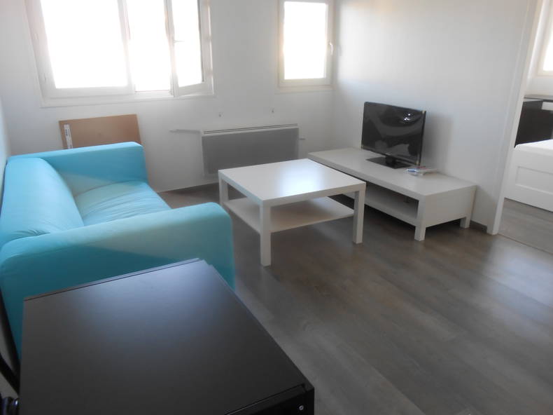 Kolokation Saint-Étienne 77291-1