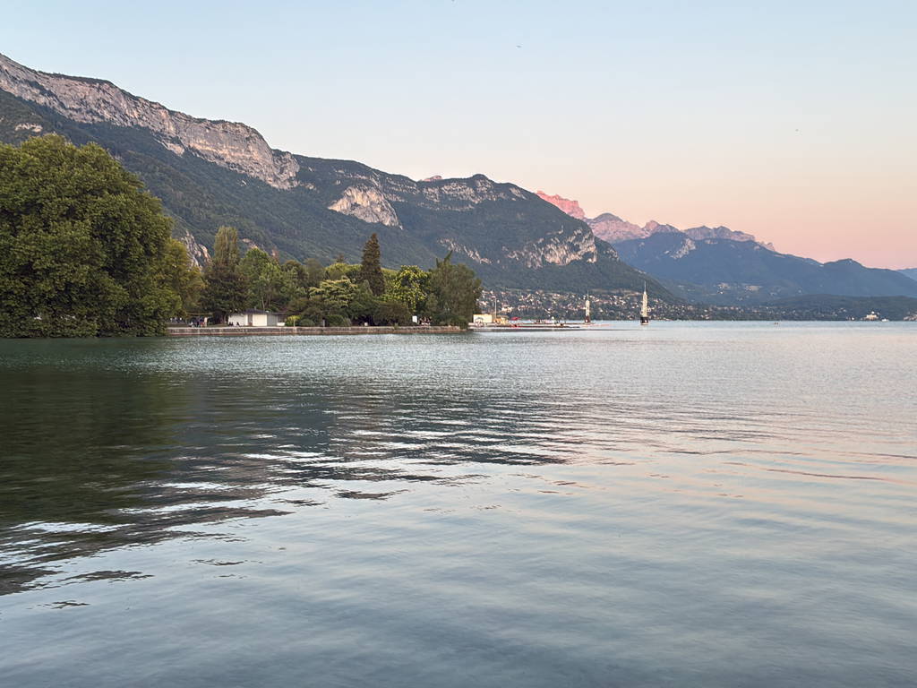 Tutta La Casa Annecy 662993-1