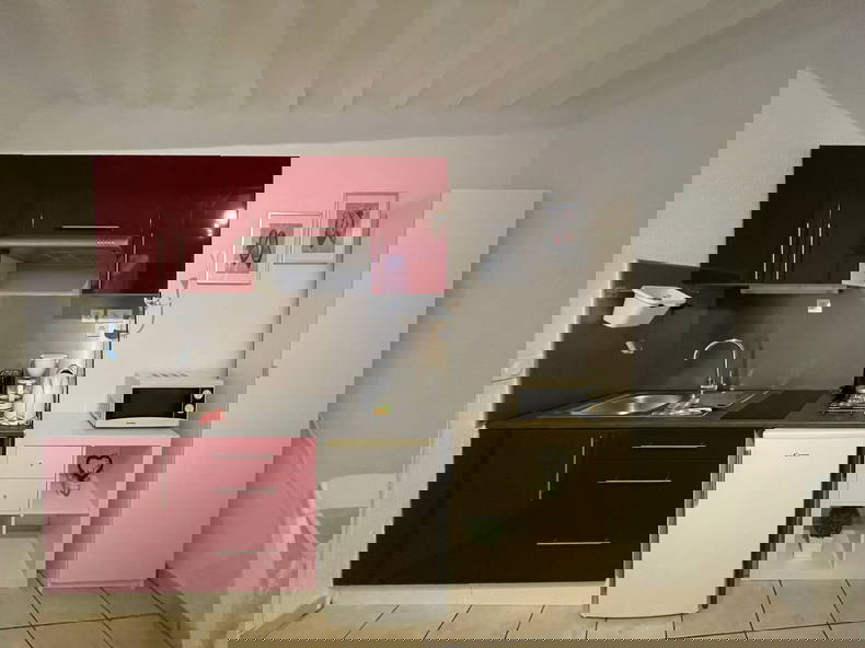 Entire Home Bayeux 96949-5