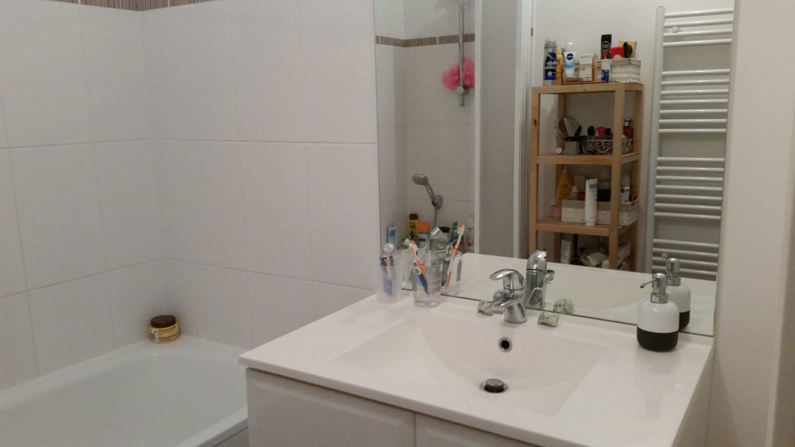 Hjemmeophold Gennevilliers 92644