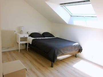 Roomlala | Fælles lejlighed til 3 personer - Hus med fælles have