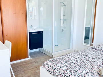 Roomlala | Fajny umeblowany pokój w mieszkaniu współdzielonym - Artem/Nancy2