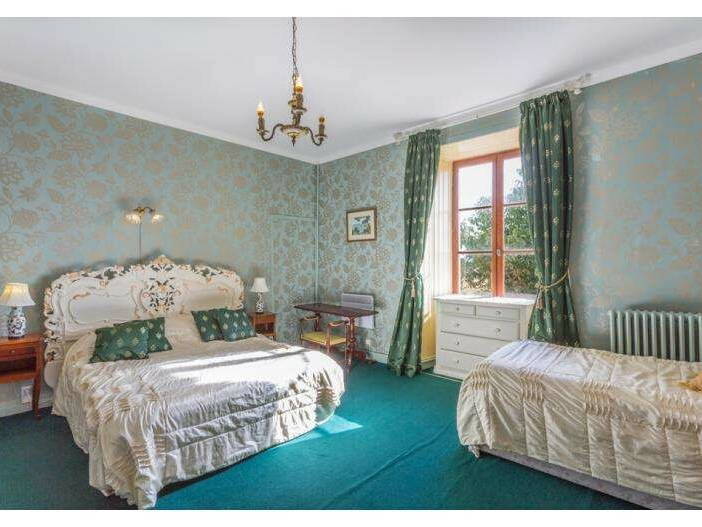 Gastgezin Ardilleux 141576-4