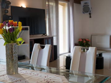 Entire Home Toulon 247854-6