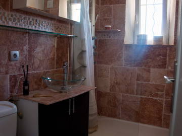 Entire Home Toulon 247854-8