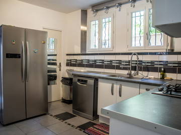 Entire Home Toulon 247854-9