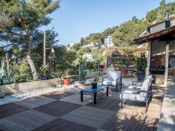 Entire Home Toulon 247854-10