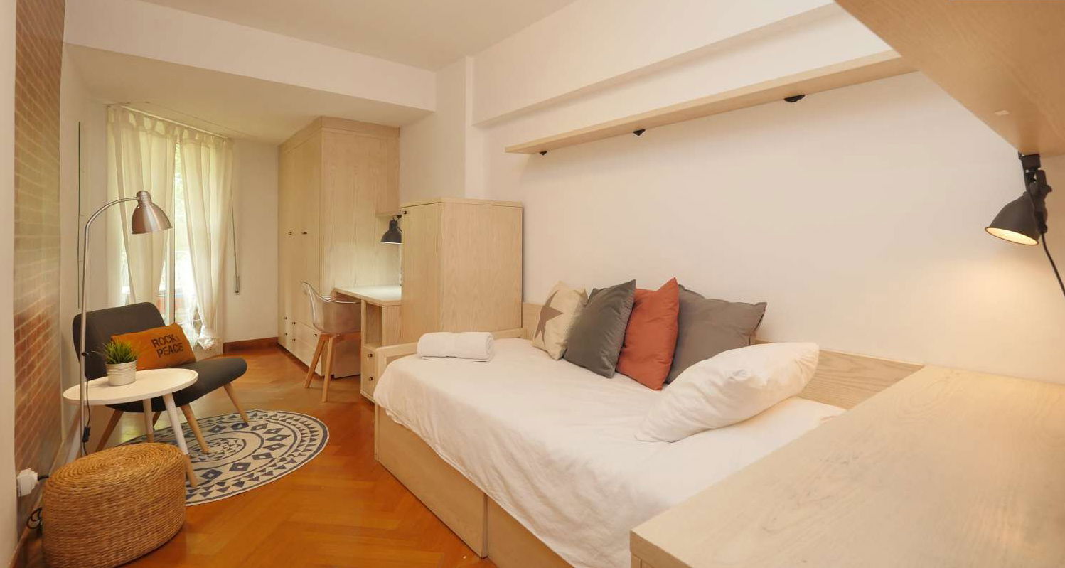 Homestay Barcelona 200299