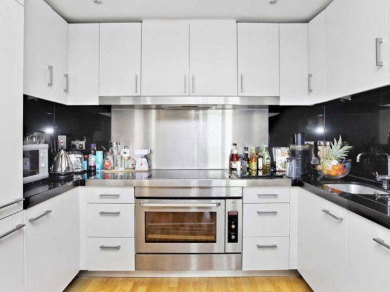 Gastgezin England 177271-2