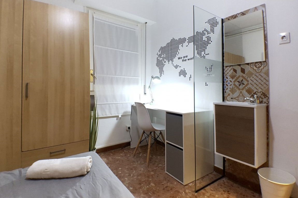 Homestay Barcelona 200308