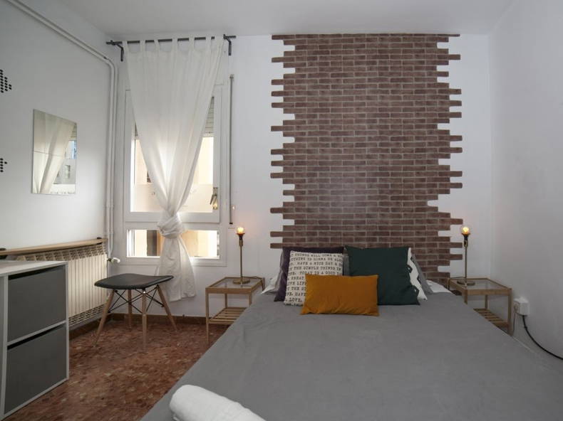 Homestay Barcelona 200305-2