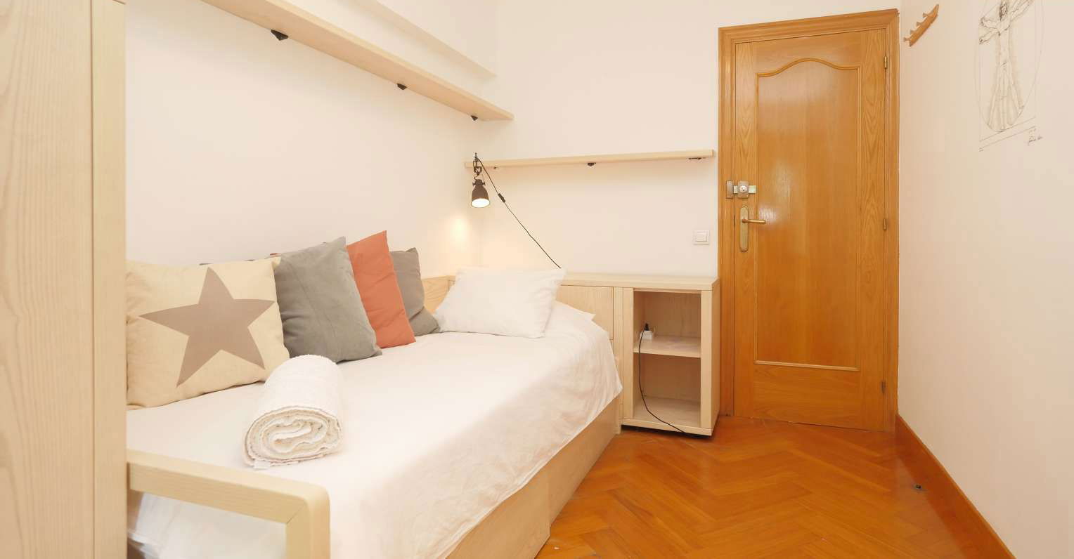 Homestay Barcelona 200299