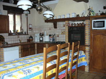 Chambre À Louer Villeneuve-Sur-Yonne 42333