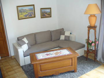 Chambre À Louer Villeneuve-Sur-Yonne 42333