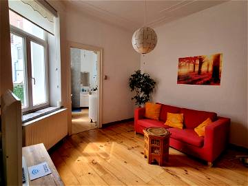 Roomlala | Favorite cozy apartment