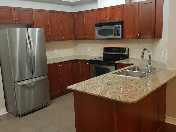 Homestay Mississauga 245934-5