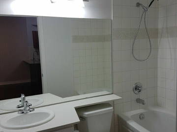 Homestay Mississauga 245934-6