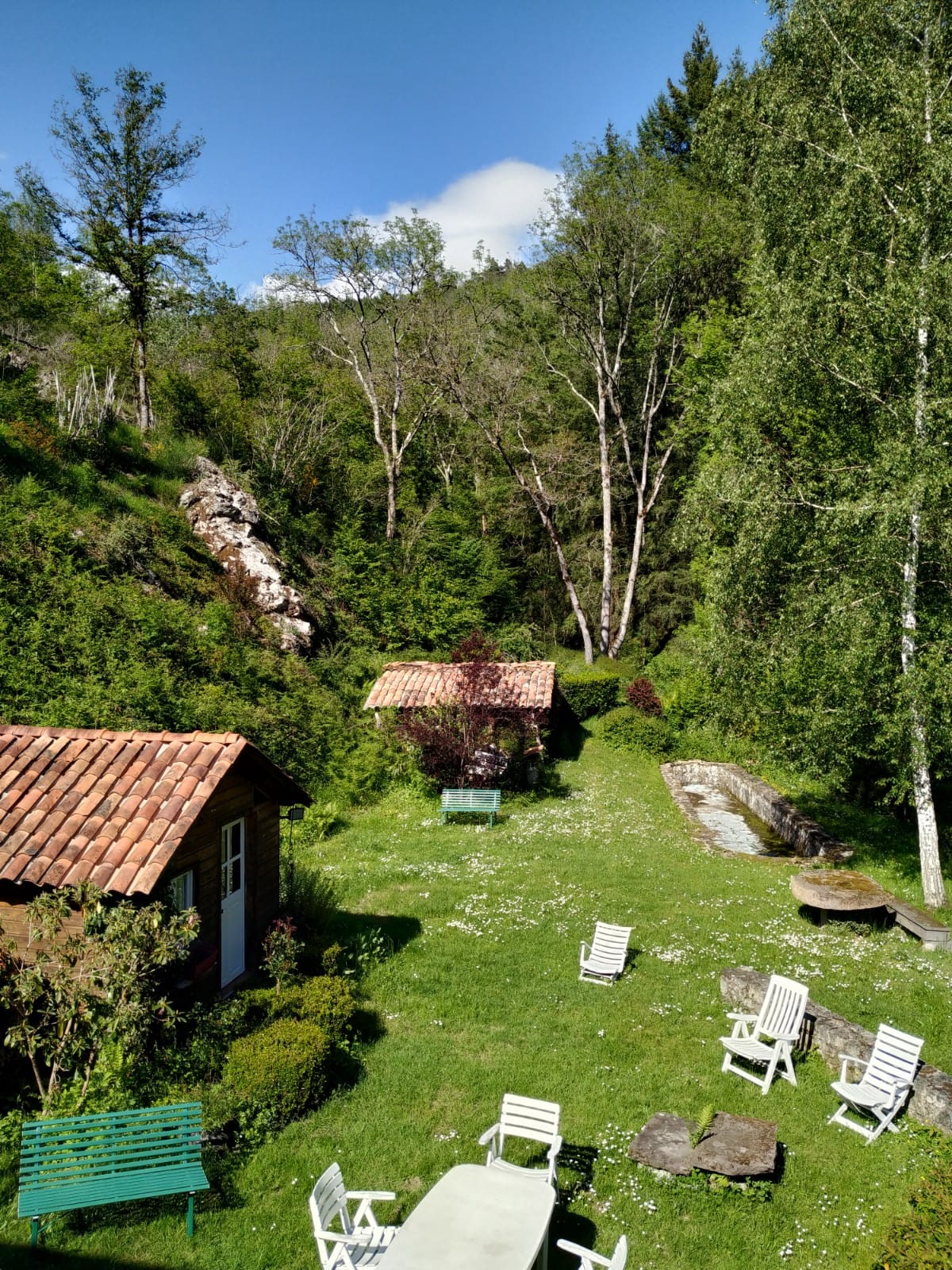 Unabhängiges Studio Escoutoux 96980