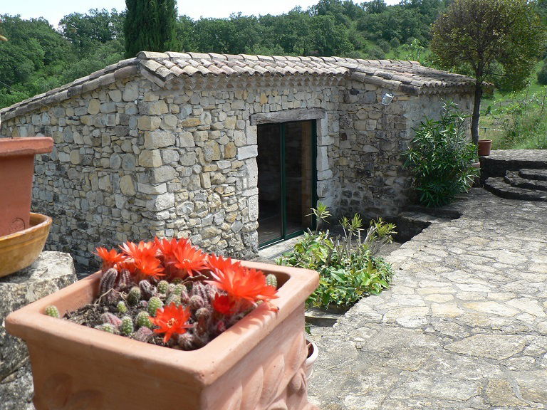 Unabhängiges Studio Saint-Maurice-d'Ibie 75136