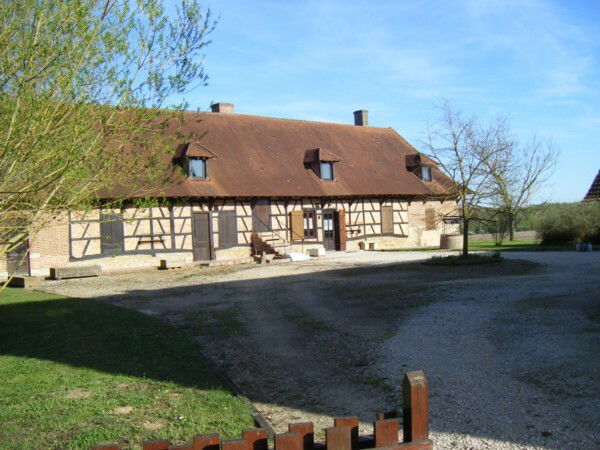 Unabhängiges Studio Mervans 16319