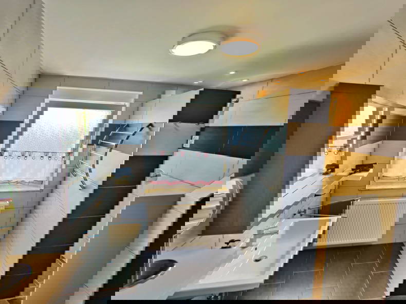 Logement Entier Laupheim 593273-1