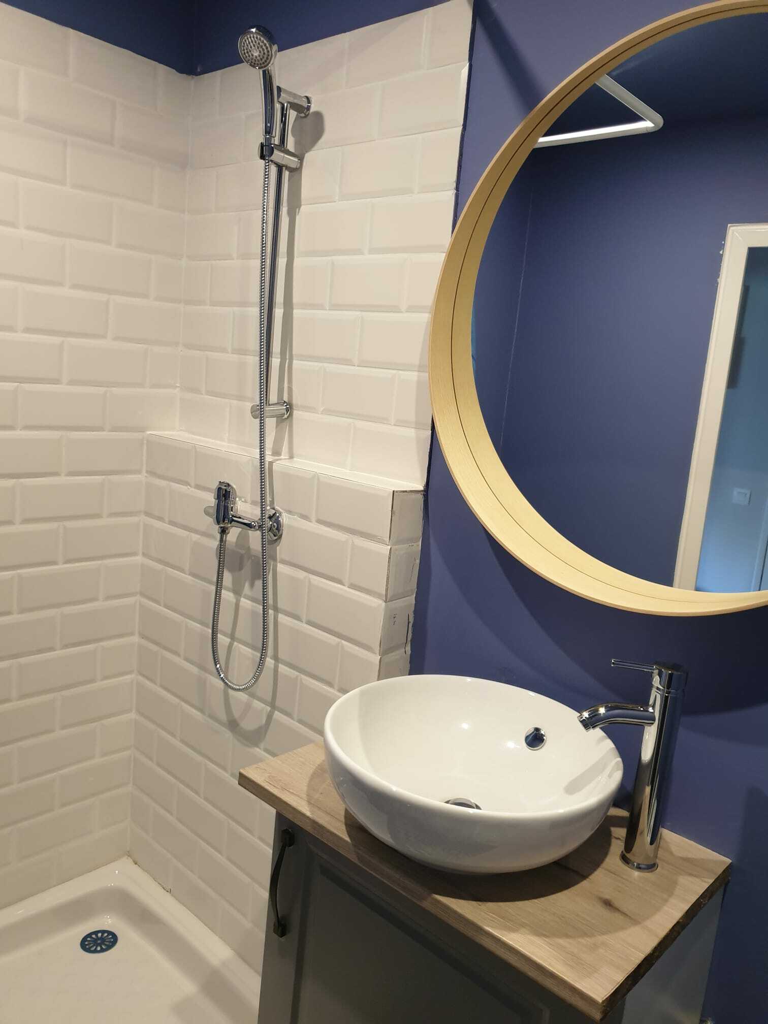 Onafhankelijke Studio Ferney-Voltaire 230801