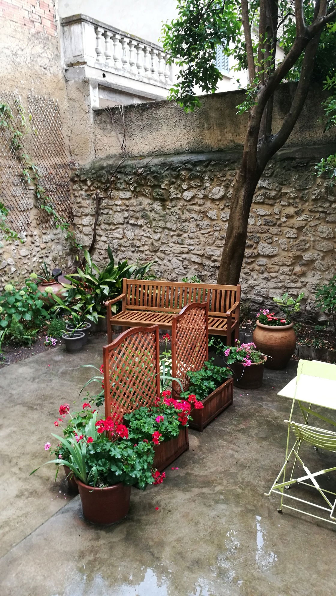 Tutta La Casa Avignon 153975