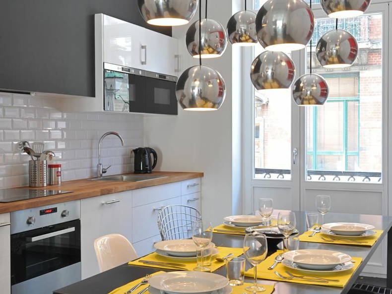 Kolokacja Saint-Gilles 79397-2