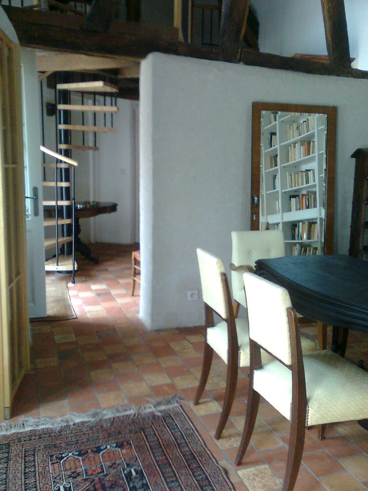 Unabhängiges Studio Saint-Benoît-sur-Loire 64053