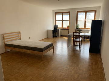 Roomlala | Flat Share in de stad Neufahrn