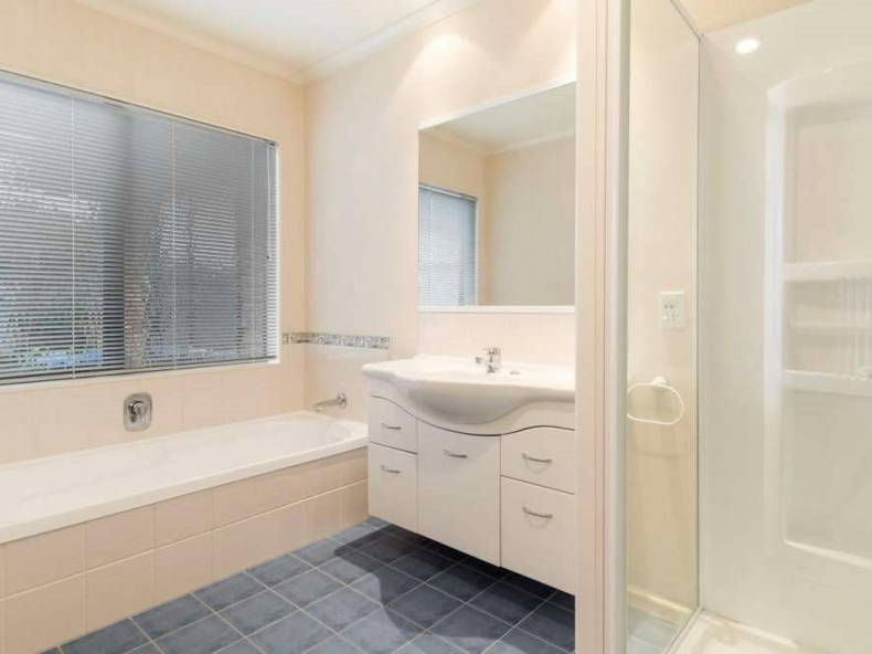 Homestay Tauranga 207931-4