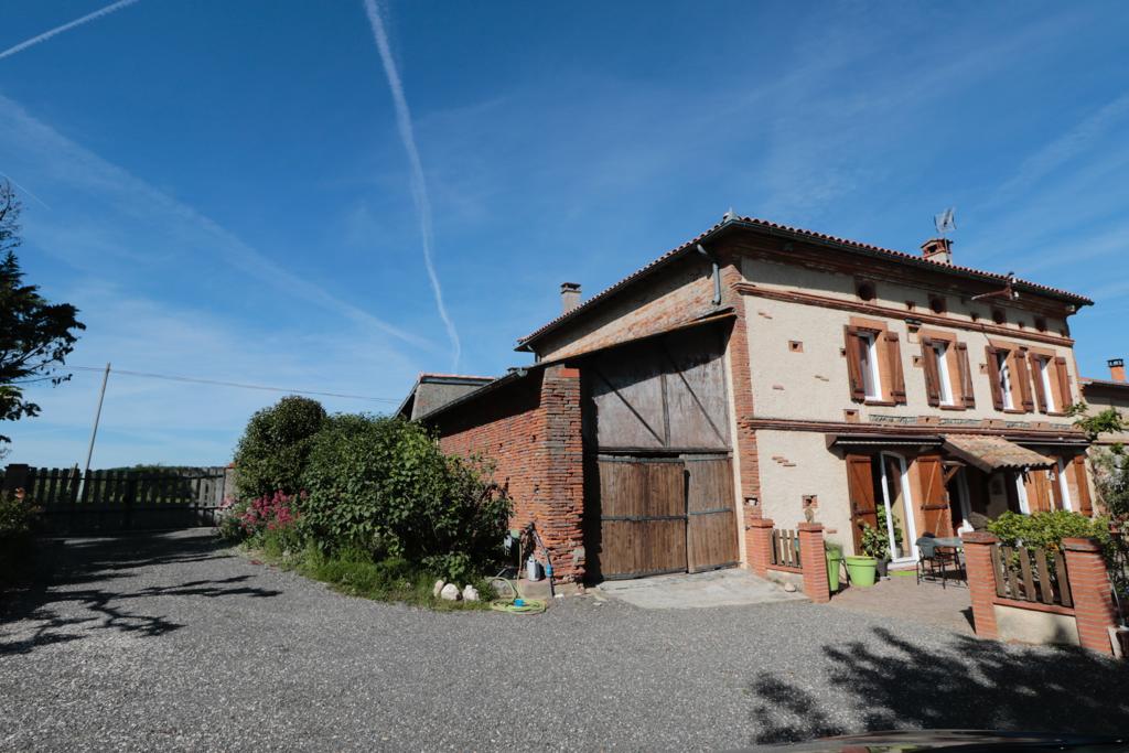 Hemvistelse Beaumont-sur-Lèze 657500