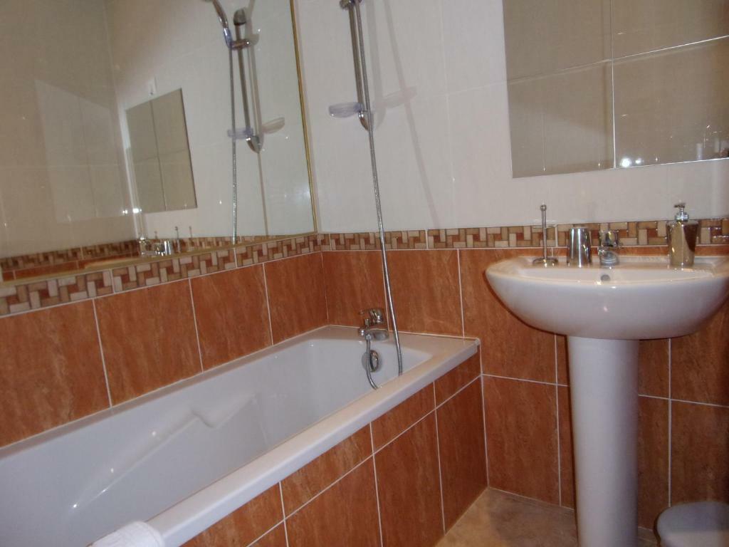 Entire Home Pont-Sainte-Maxence 250653