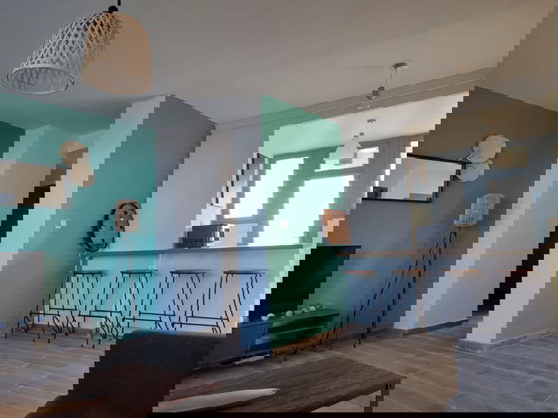 Kolokation Nîmes 278196-2