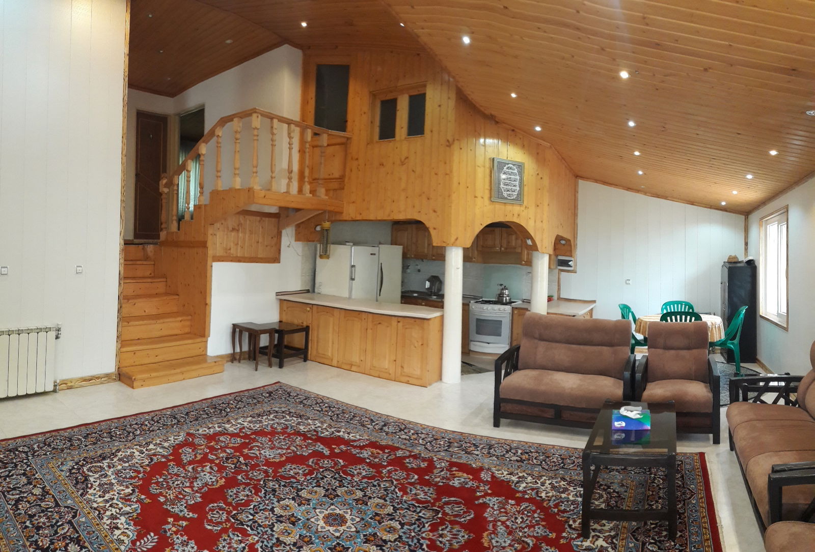 Independent Studio Sari 204921
