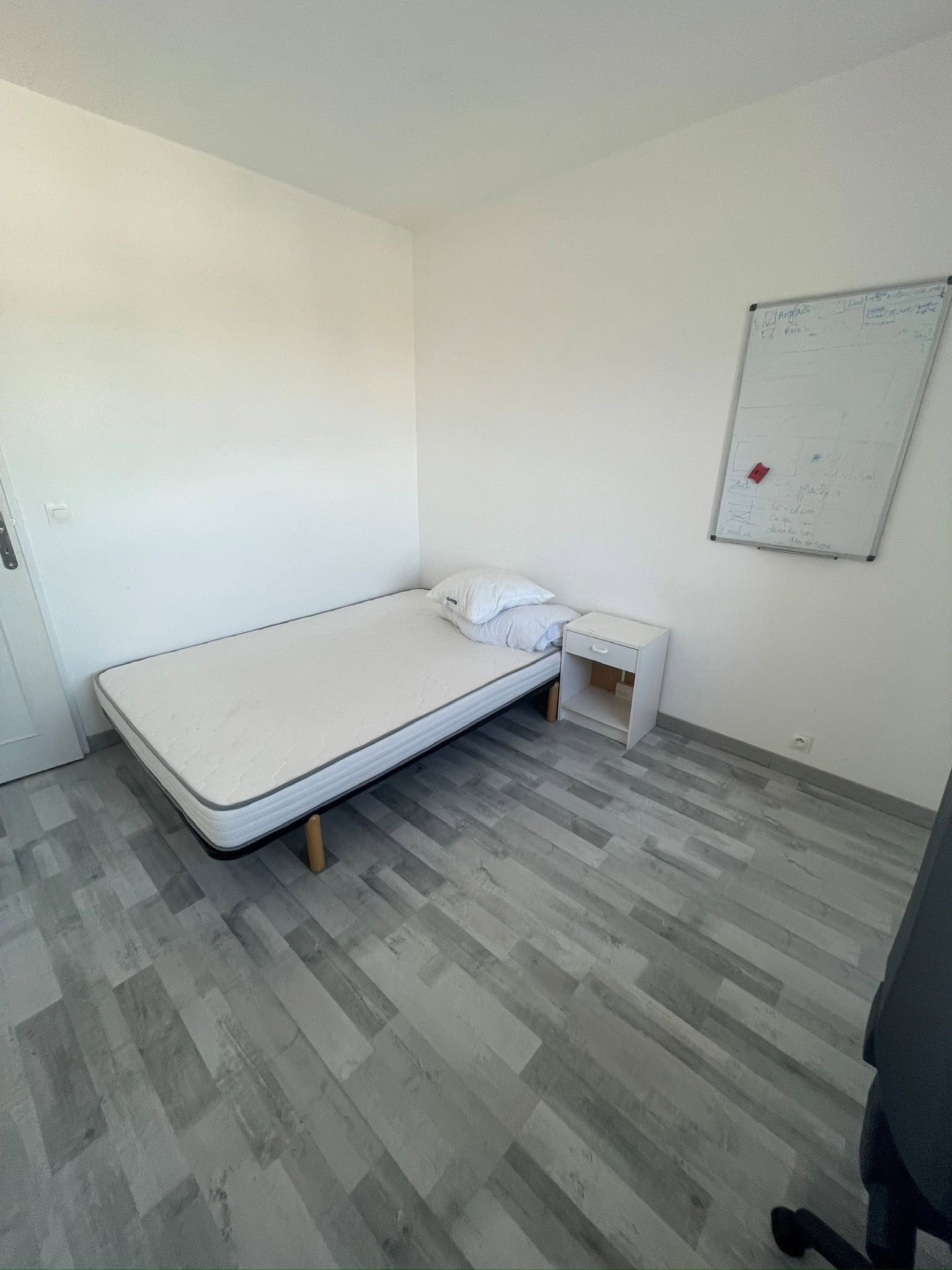 Kolokation Cergy 662466