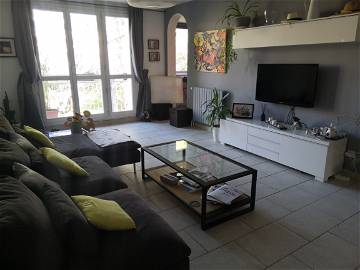 Room For Rent Aix-En-Provence 392302-1