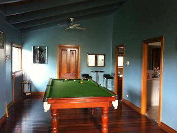 Quedarse En Casa Middle Cove 225610-11