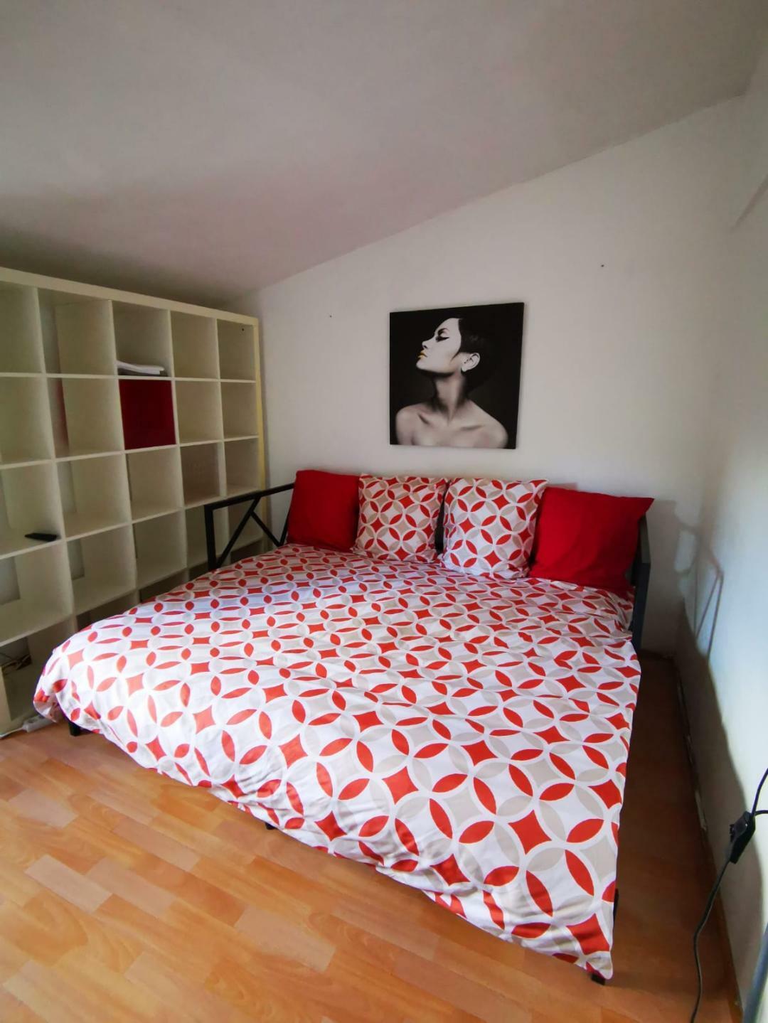 Homestay Cergy 251408