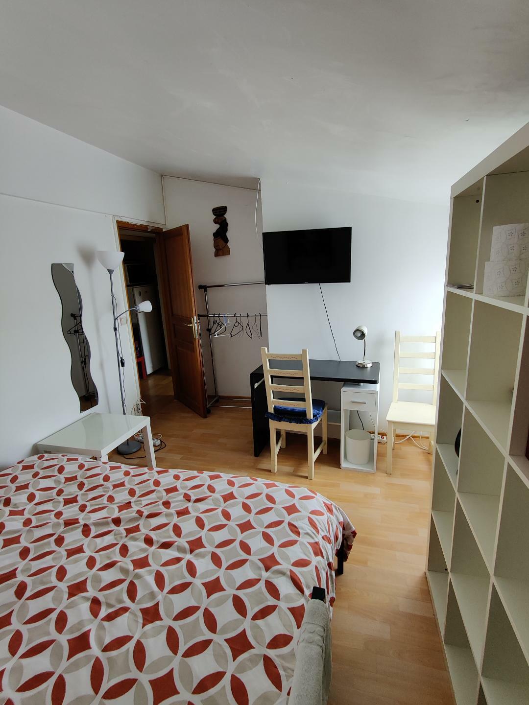 Homestay Cergy 251408