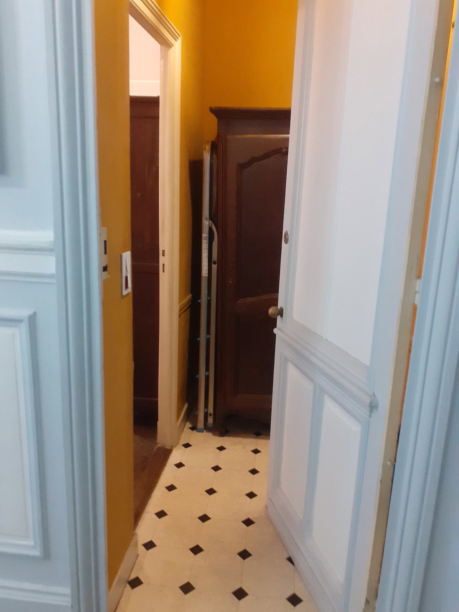 Hela Bostaden Paris 675774