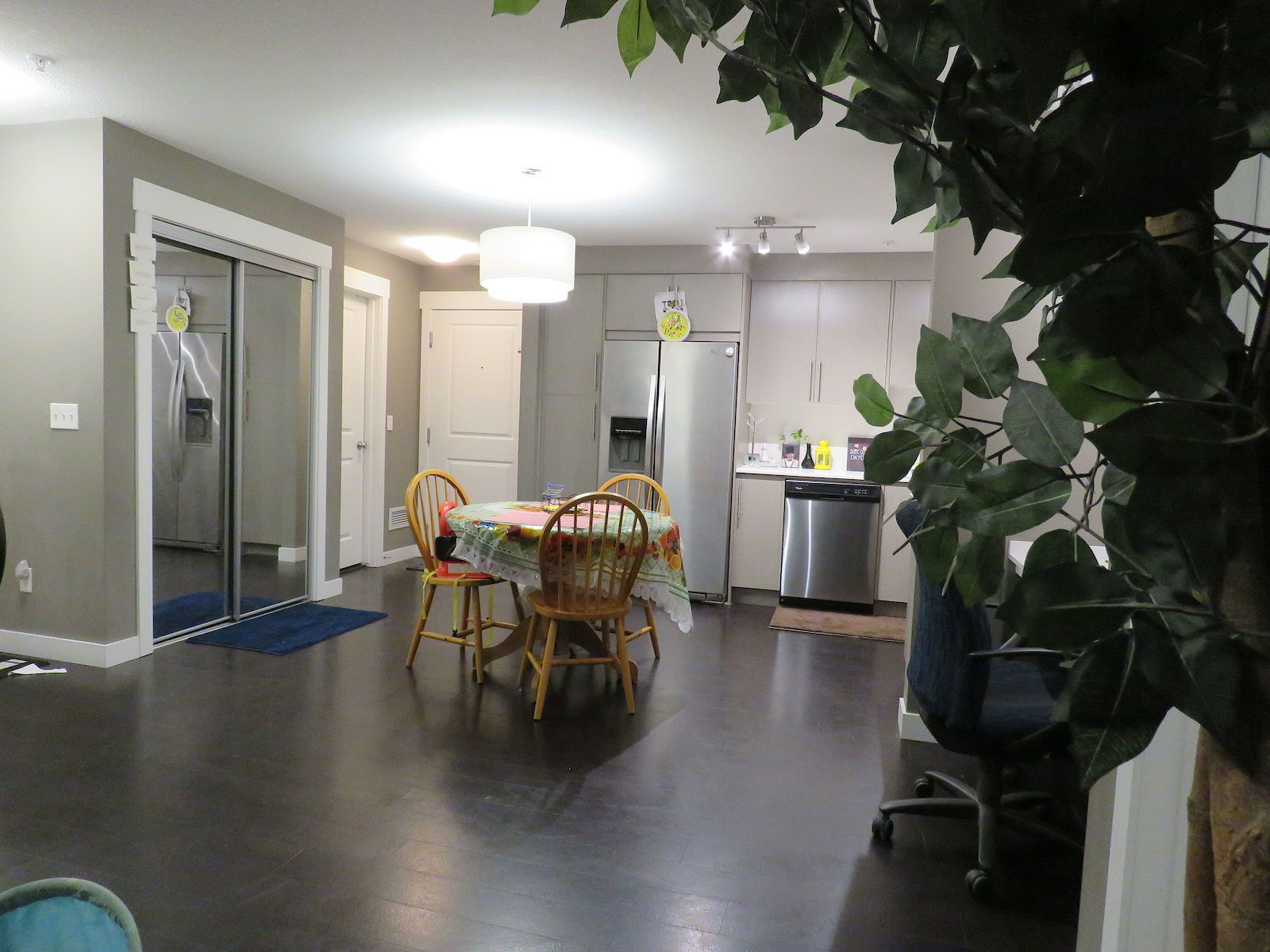 Zusammenleben Calgary 400544