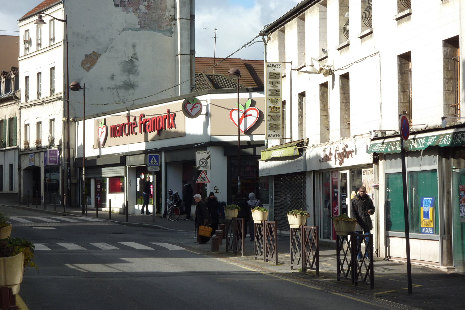 Delat Boende Sarcelles 670785