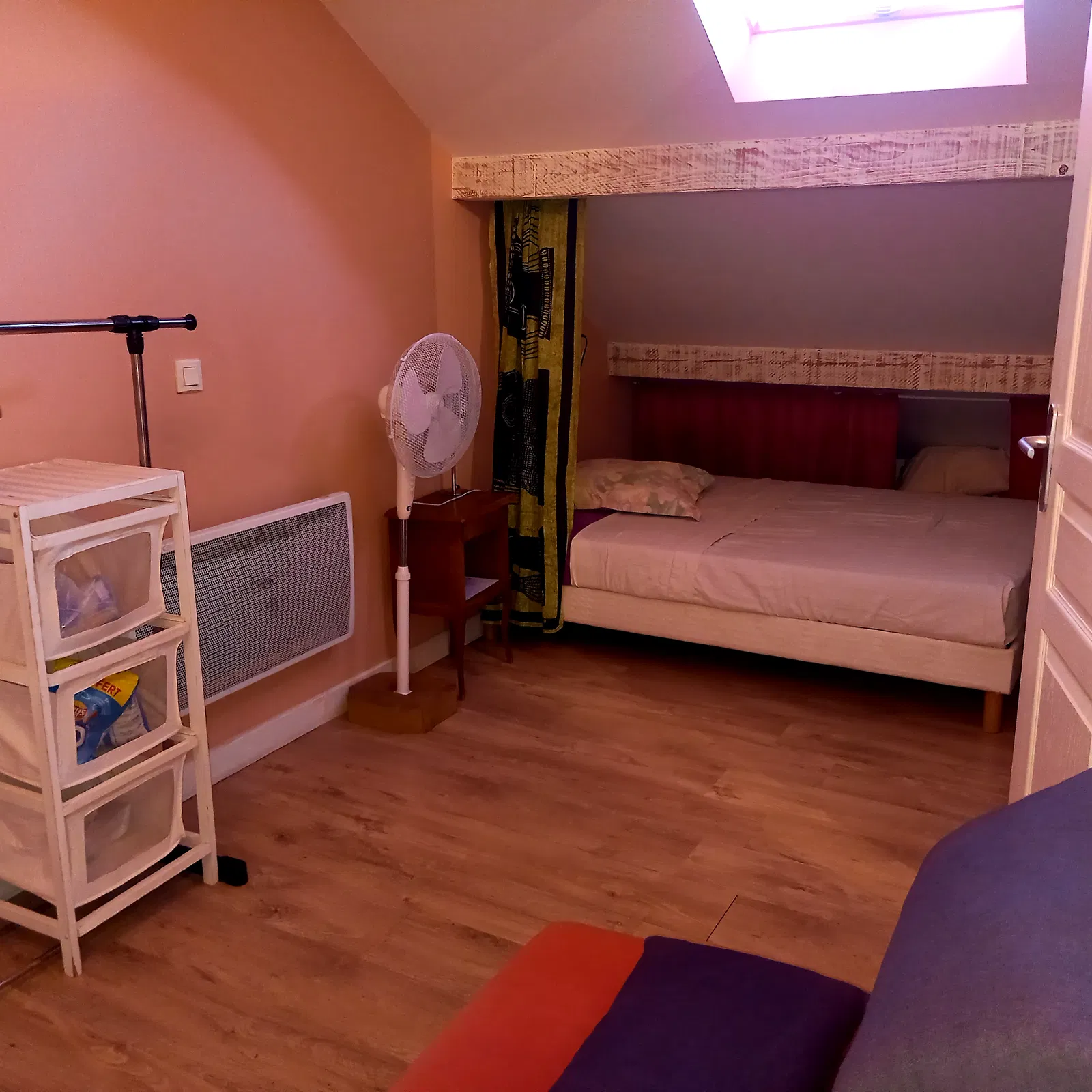 Entire Home Belley 85582