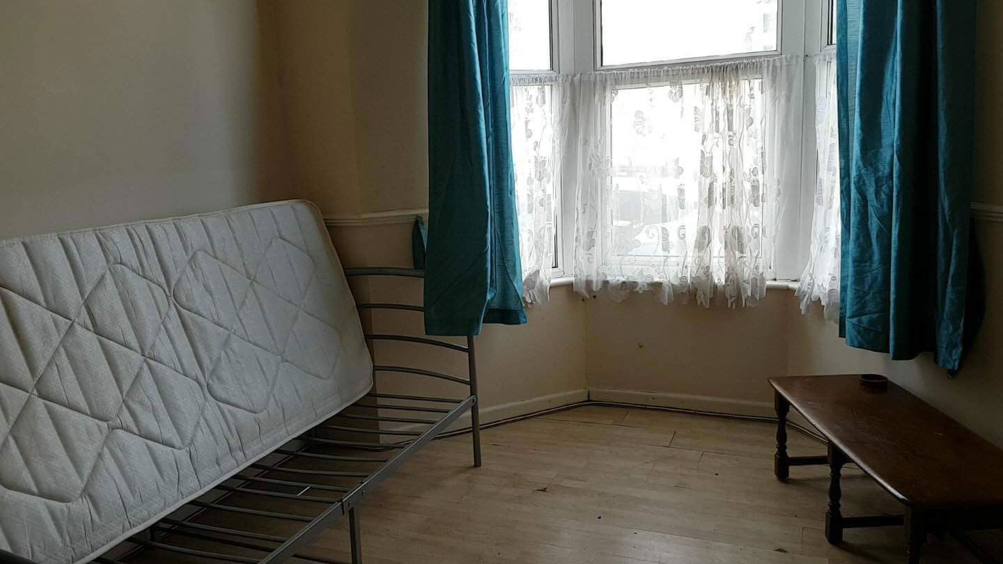 Colocation Bristol 183335