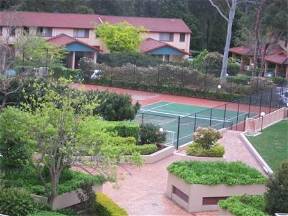 Unité Meublée De 3 Chambres Avec Tennis, Salle De Sport