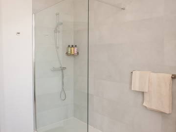 Coliving à louer à Luxembourg - photo 7 : salle de bain-7