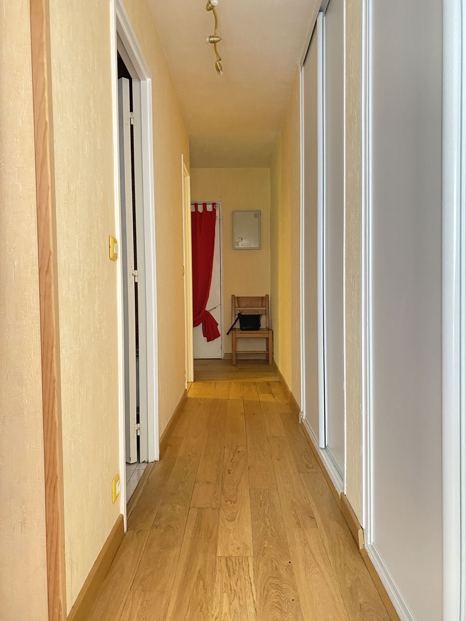 Independent Studio Les Ulis 257161