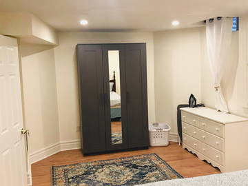 Bed And Breakfast Mississauga 555991-2