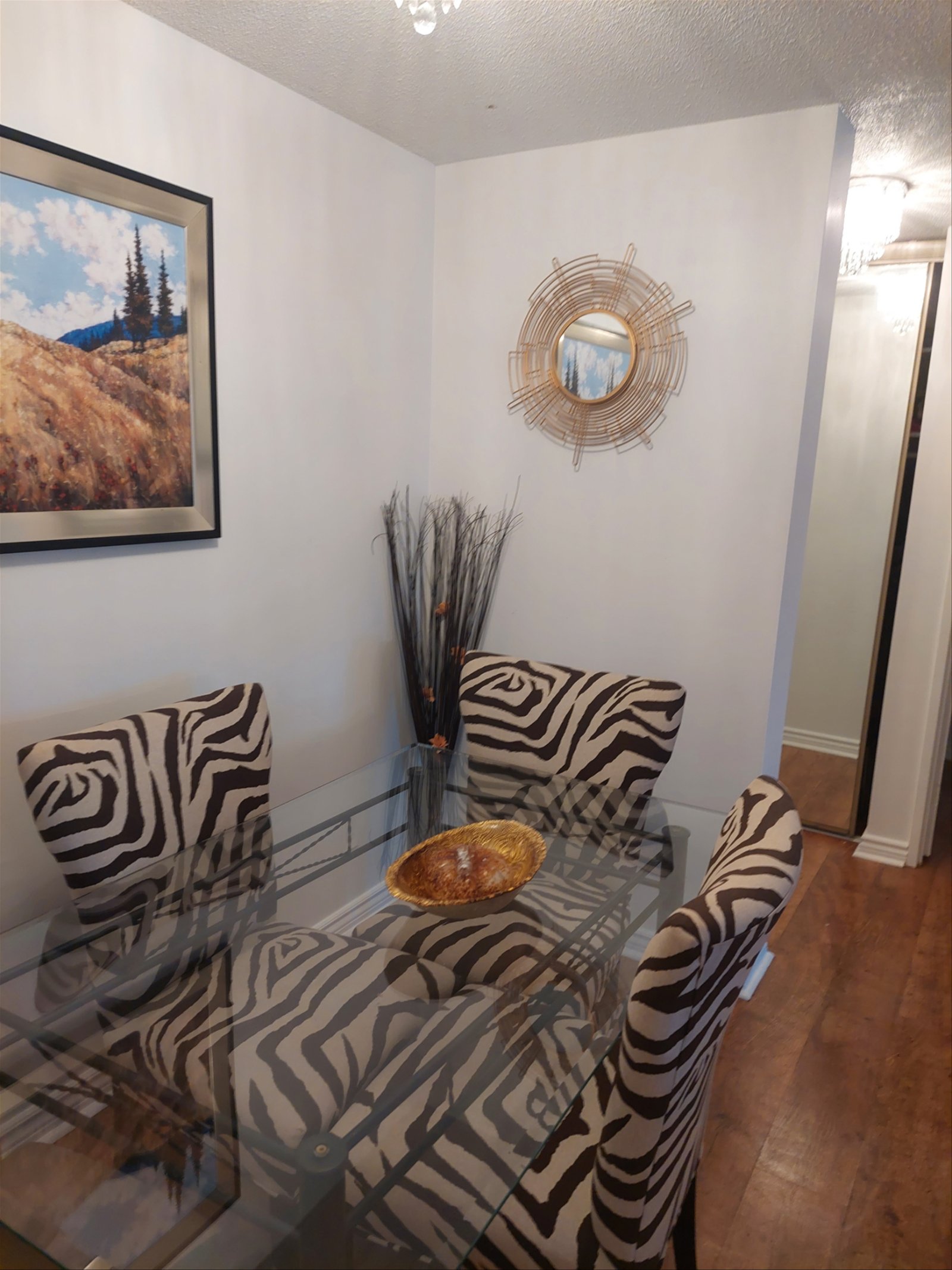 Independent Studio Ottawa 262476